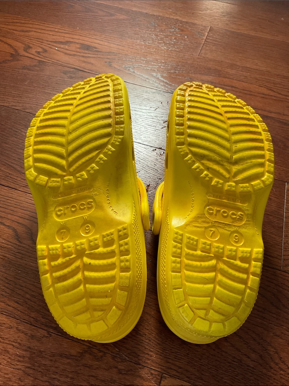 Yellow crocs ★ - Picture 4 of 6